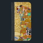 Capa Carteira Para iPhone 8/7 Plus Casal Gustav Klimt Fulfillment Nouveau<br><div class="desc">Gustav Klimt,  Fulfillment 1910-1911 Art Nouveau Casal com a assinatura do design de giro Klimt e bela pintura a ouro.</div>
