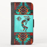 Caso de Wallet do Sudoeste Kokopelli iPhone<br><div class="desc">Este é um caso exclusivo de Wallet do iPhone do Sudoeste de Kokopelli. Ele apresenta um Kokopelli tocando a flauta sob o sol em um fundo turquesa...  cercado por uma borda sudoeste em Turquesa,  Laranja e Preto! Design De Arte Original Pelo Artista Kerry Miller.</div>