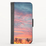 Dreamy Tropical Sunset<br><div class="desc">Uma fotografia celestial de um pôr do sol tropical com listras de blues e pinks dançando através do céu ao longo de raias de laranja incendiadas com um grupo de palmeiras silenciadas. Felicidade inspiradora do sonho.</div>