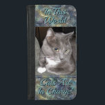 Capa Carteira Para iPhone 8/7 Gato De cinza De Prata Incrível<br><div class="desc">Charles, o distinto gato, é notável por sua mancha rara, cinza de casaco de prata e seu caráter equilibrado. Ele pode ser pensativo, sábio, prudente, perspicaz ou tolo, dependendo das circunstâncias. Charles, muitas vezes conhecido como Charlie, é um assunto delicioso para um homem com luzes coloridas como fundo abstrato. No...</div>
