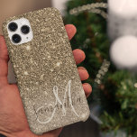 Capa Para iPhone Nome Personalizado do Glitter Glitter Dourado Mode<br><div class="desc">Apresentando nossa coleção de nomes personalizados do Glitter Sparkles Dourado moderno, onde a elegância encontra a personalização. Entra num mundo de beleza mergulhada com a nossa excelente gama de produtos, desenhados para adicionar um toque de luxo à sua vida quotidiana. Nossa coleção mostra a atração cativante de faíscas modernas da...</div>