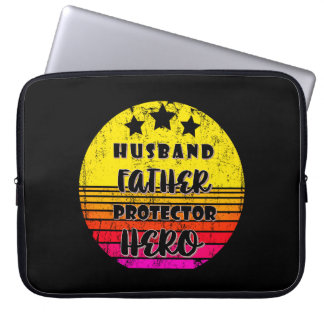CAPA PARA NOTEBOOK A FATHER IS PROTECTOR AND HERO.