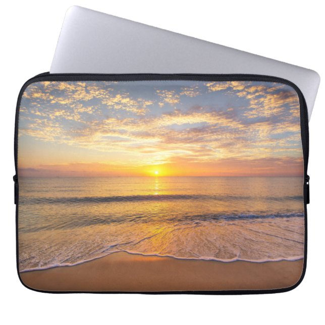 Capa Para Notebook A manhã Sun no beira-mar (Frente)