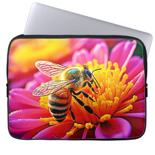 Capa Para Notebook Abelha Vibrante na Design de Bloom
