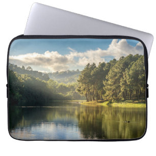 Capa Para Notebook Água Pang Oung Lake & Pine Forest Thailand