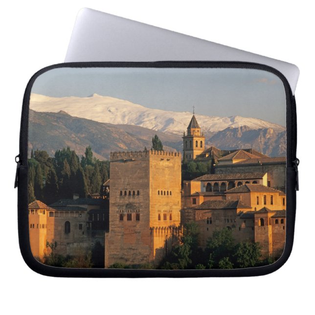 Capa Para Notebook Alhambra; Granada; Andaluzia, Espanha, Serra (Frente)