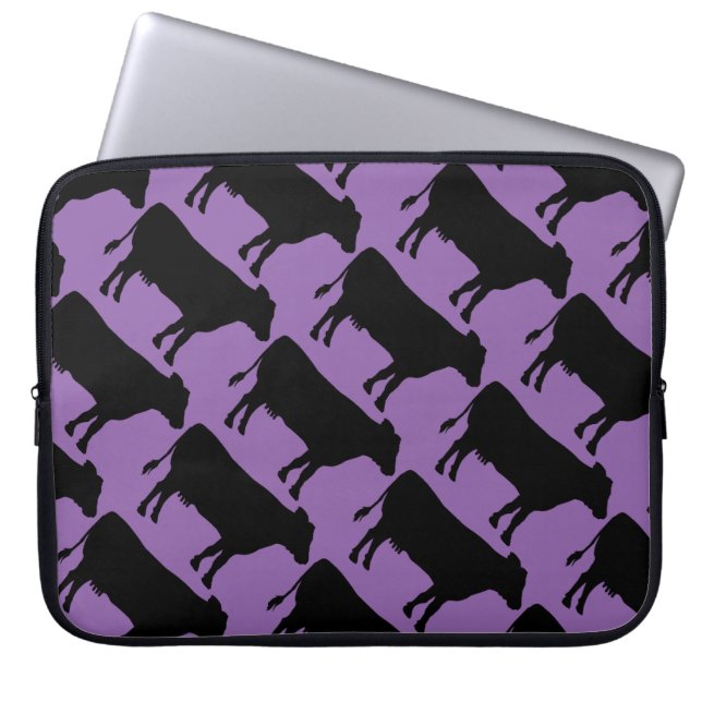 Capa Para Notebook Alterar Cor de Fundo - Vaca Preta (Frente)
