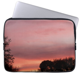 Capa Para Notebook Amanhecer Vermelho em uma manga de neoprene para o