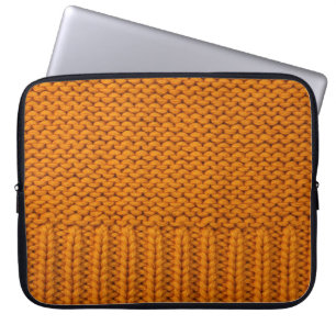 Capa Para Notebook Amarelo brilhante: textura tricotada à mão.