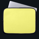 Capa Para Notebook Amarelo-Manteiga<br><div class="desc">Conhecidos pelo tom quente,  os tons de borboleta de amarelo adicionam alegria instantânea e um senso de conforto a qualquer espaço,  enquanto complementam facilmente outras matizes. Um neutro convidativo que fica entre amarelo pálido e branco cremoso,  pode ser usado tanto em designs tradicionais quanto modernos.</div>