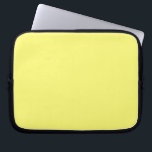 Capa Para Notebook Amarelo-Manteiga<br><div class="desc">Conhecidos pelo tom quente,  os tons de borboleta de amarelo adicionam alegria instantânea e um senso de conforto a qualquer espaço,  enquanto complementam facilmente outras matizes. Um neutro convidativo que fica entre amarelo pálido e branco cremoso,  pode ser usado tanto em designs tradicionais quanto modernos.</div>