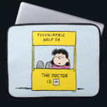 Capa Para Notebook Amendoins | Lucy & the Doctor In<br><div class="desc">A Lucy é a rapariga magricela,  mandão e opinada que aborrece a maioria dos outros personagens da banda desenhada,  particularmente o Linus e o Charlie Brown. Veja este design de amendoins bonitinho com Lucy e seu ponto de orientação.</div>