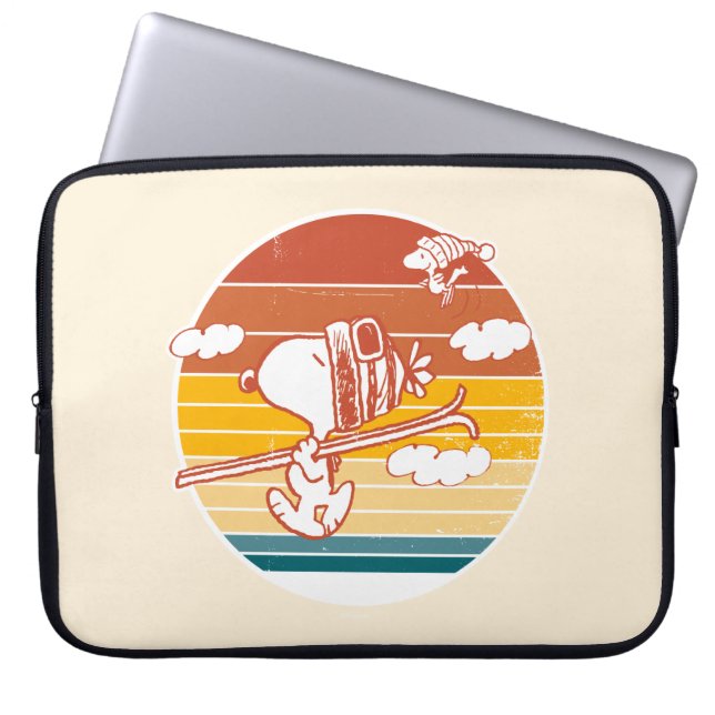 Capa Para Notebook Amendoins | Triagem de Esqui de Snoopy & Woodstock (Frente)