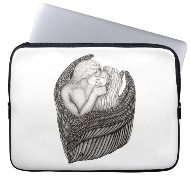 Capa Para Notebook Angels Kissing, Design preto e branco (Frente)