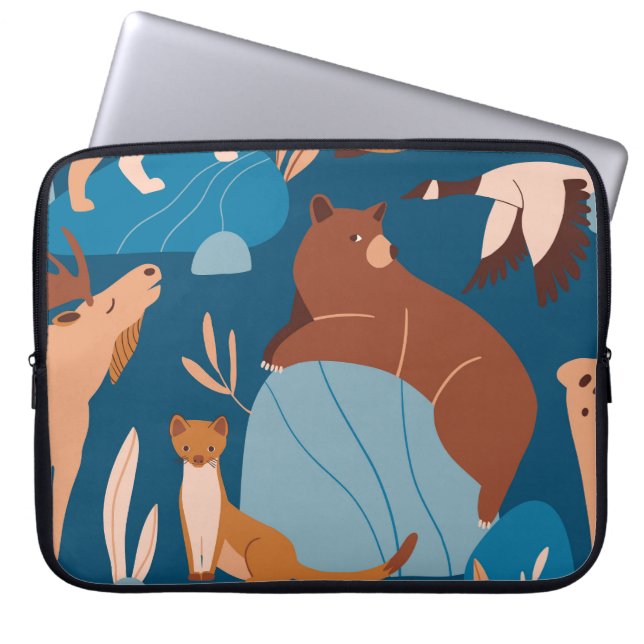 Capa Para Notebook Animais da floresta, design sem costura escura. (Frente)