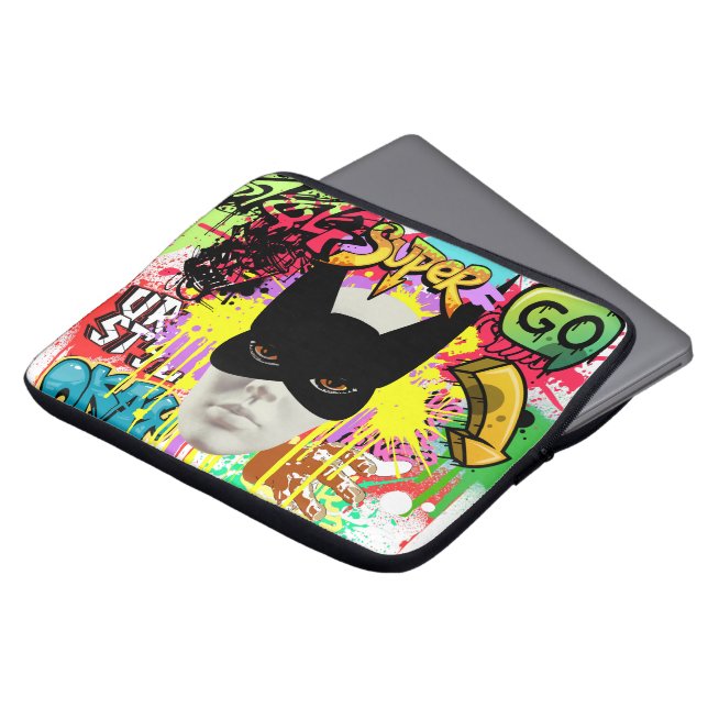 Capa Para Notebook Anonymous figure face Black mask Vibrant urban (Frente Topo)