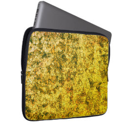 Capa Para Notebook Arranhões em arranhões em uma maca levemente avist