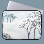 Capa Para Notebook Arte de Paisagem de Neve Invernal<br><div class="desc">Uma paisagem de inverno nevada com árvores e uma parede seca de pedra. Arte original de Nic Squirrell.</div>