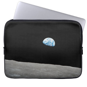 Capa Para Notebook Ascensão Da Terra Acima Do Horizonte Lunar.