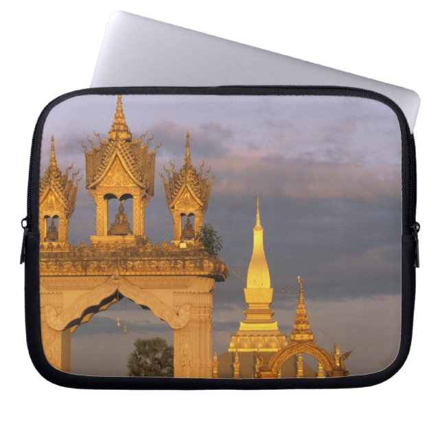 Capa Para Notebook Ásia, Laos, Vientiane. Templo That Luang. (Frente)
