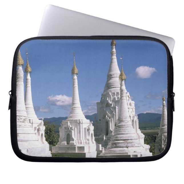 Capa Para Notebook Ásia, Myanmar, Lago Inle. Pagodes. 2 (Frente)