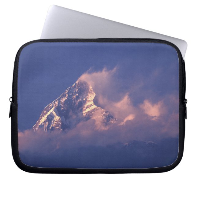 Capa Para Notebook Ásia, Nepal. Machhapuchhare (Frente)
