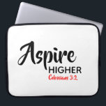 Capa Para Notebook ASPIRAR MAIS Inspiradora Escritura Cristã<br><div class="desc">Mensagem inspiradora - Aspire Higher - com referência bíblica Colossenses 3:2 "Fixem o pensamento nas coisas do alto". Uma mensagem motivacional, apresentada de forma simples e elegante. O texto é totalmente personalizável, para que possa personalizar com a sua mensagem e referência bíblica favorita, ou pode deixá-lo como está. Um ótimo...</div>