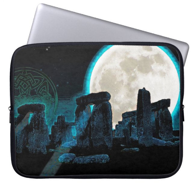 Capa Para Notebook Astronomia Celta Stonehenge, Lua e Estrelas (Frente)