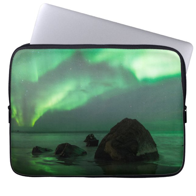Capa Para Notebook Aurora Boreal | Praia Lofoten Noruega (Frente)
