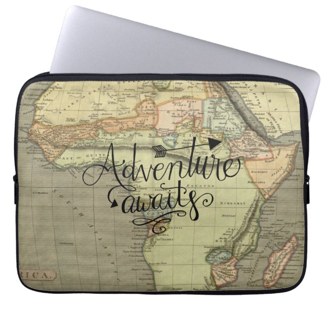 Capa Para Notebook Aventura aguarda o velho mapa mundial  (Frente)