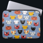 Capa Para Notebook Azul Padrão de Cat<br><div class="desc">Um monte de adoráveis gatos pequenos,  para amantes de os animais. Arte original de Nic Squirrell.</div>