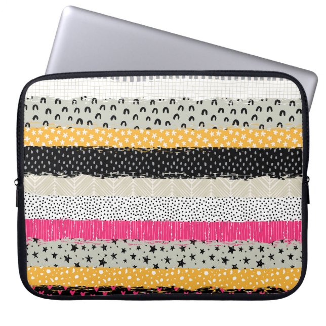 Capa Para Notebook Azulejos de patch: Design sem costura versátil. (Frente)