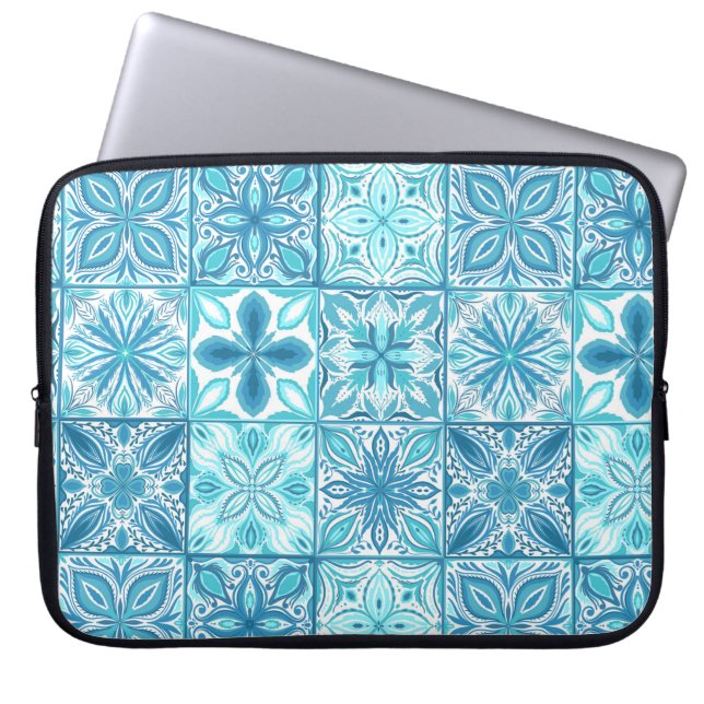 Capa Para Notebook azulejos ornamentados em azul e branco (Frente)