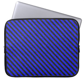 Capa Para Notebook Bandas Diagonais Finas Azuis Pretas