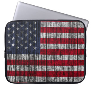 Capa Para Notebook Bandeira americana pintada sobre fundo de cerca.4º