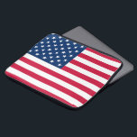 Capa Para Notebook Bandeira dos EUA - Estados Unidos da América - Pat<br><div class="desc">EUA - Estados Unidos da América - Sinalizador - Patriótico - Dia da Independência - 4 de julho - Personalizável - Escolha / Adicione seu Texto / Cor / Imagem Única - Faça seu presente especial - Redimensione e mova ou remova e adicione elementos / imagem com a ferramenta de...</div>