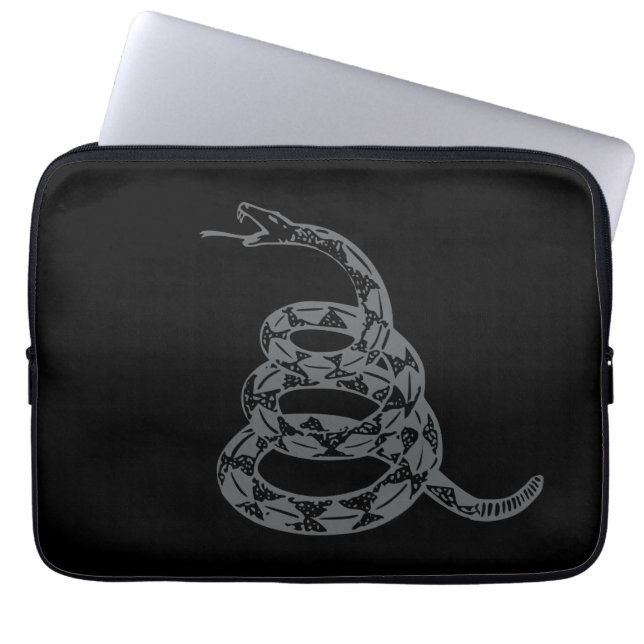 Capa Para Notebook Bandeira Gadsden Não Pise em Mim Cinza (Frente)