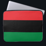 Capa Para Notebook Bandeira Pan-Africana<br><div class="desc">Esta design apresenta a bandeira pan-africana (também conhecida como bandeira da Libertação Negra, bandeira da UNIA ou bandeira afro-americana), que é uma bandeira triangular composta por três bandas horizontais de vermelho, preto e verde. A Universal Negro Improving Association e a Liga das Comunidades Africanas (UNIA-ACL) a adotaram formalmente em 13...</div>