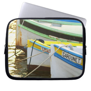 Capa Para Notebook Barcos de pesca provençais típicos pintados em