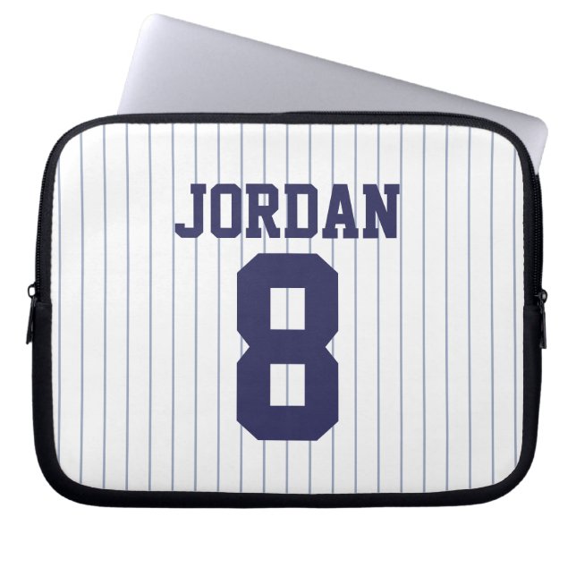 Capa Para Notebook Baseball Jersey com nome e número personalizados (Frente)