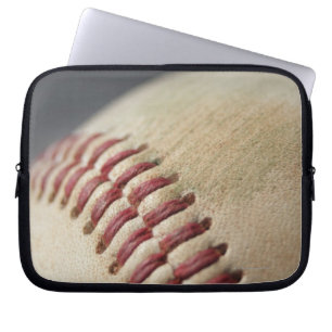 Capa Para Notebook Basebol com marca do impacto
