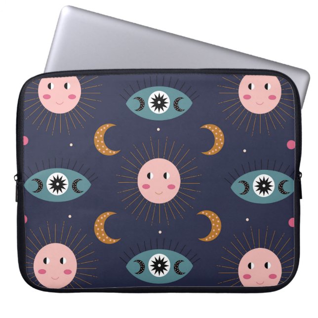 Capa Para Notebook Bebê Boho, padrão chic hippie. (Frente)