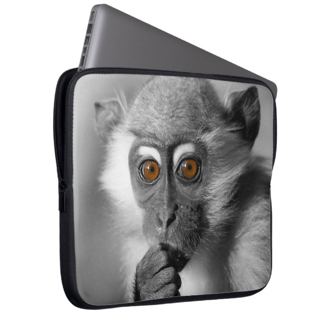 Capa Para Notebook Bebê Mangabey Mackey (Frente Esquerda)