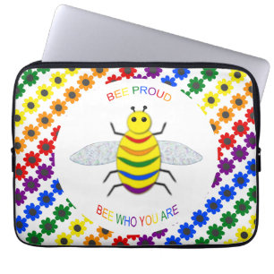 Capa Para Notebook Bebida Arco-Íris Ortográfica LGBT e Flores