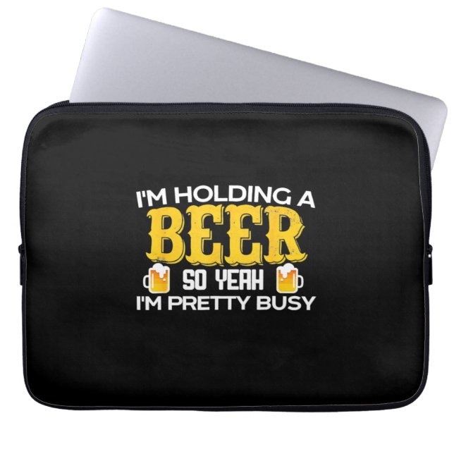 Capa Para Notebook Beer Beer Drinker Eu Estou Segurando Um Aniversári (Frente)