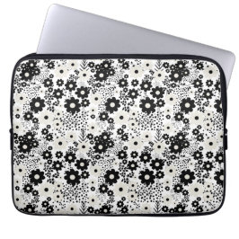 Capa Para Notebook Beige e Flores Negras