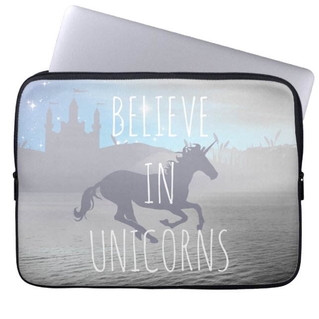 Capa Para Notebook Believe in Unicorns Whimsical Art (Frente)