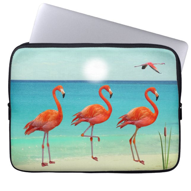 Capa Para Notebook Belos Flamingos Rosa na Praia (Frente)