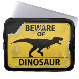 Capa Para Notebook Beware do dinossauro (danificado)