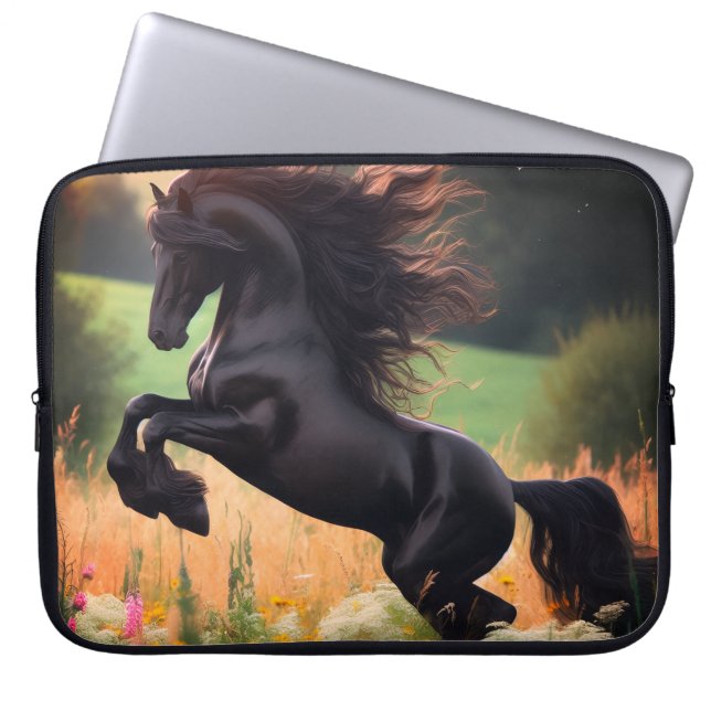 Capa Para Notebook Big Black Stallion on an Electronics Bag (Frente)